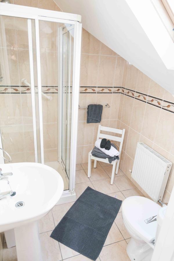 Fiuise B&B Ντίνγκλε Εξωτερικό φωτογραφία